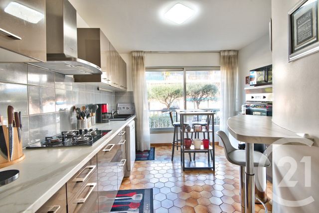 Appartement F4 &agrave; vendre - 4 pi&egrave;ces - 80,64 m2 - Nice - 06 - PROVENCE-ALPES-COTE-D-AZUR