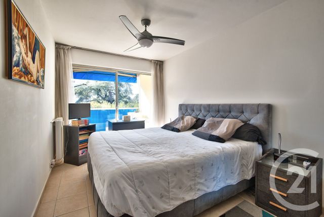 Appartement F4 &agrave; vendre - 4 pi&egrave;ces - 80,64 m2 - Nice - 06 - PROVENCE-ALPES-COTE-D-AZUR