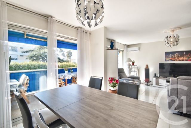 Appartement F4 &agrave; vendre - 4 pi&egrave;ces - 80,64 m2 - Nice - 06 - PROVENCE-ALPES-COTE-D-AZUR