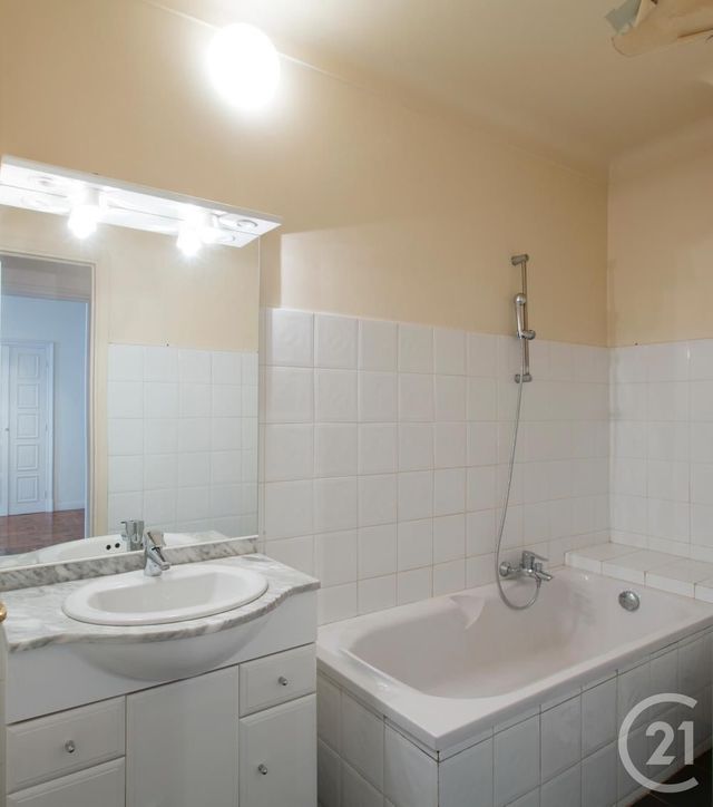 Appartement F1 &agrave; louer - 1 pi&egrave;ce - 33,16 m2 - Nice - 06 - PROVENCE-ALPES-COTE-D-AZUR