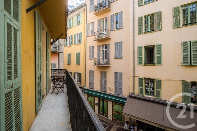 Appartement F4 &agrave; louer - 4 pi&egrave;ces - 88,44 m2 - Nice - 06 - PROVENCE-ALPES-COTE-D-AZUR