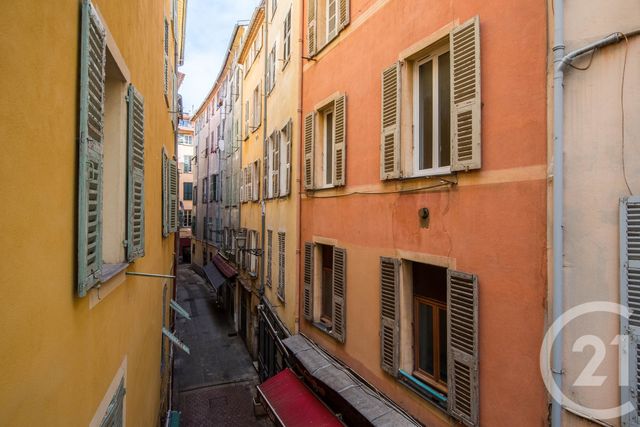 Appartement F4 &agrave; louer - 4 pi&egrave;ces - 88,44 m2 - Nice - 06 - PROVENCE-ALPES-COTE-D-AZUR