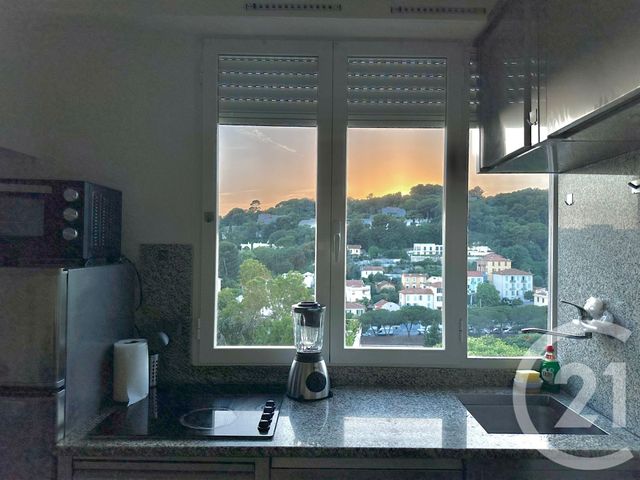 Appartement F2 &agrave; louer - 2 pi&egrave;ces - 25,81 m2 - Nice - 06 - PROVENCE-ALPES-COTE-D-AZUR