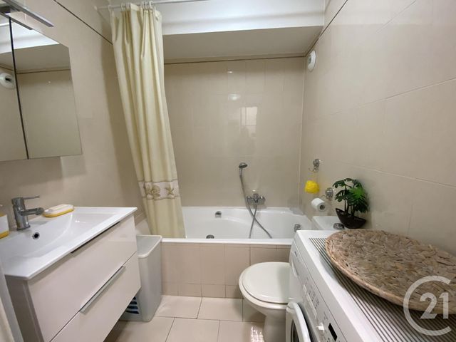 Appartement Studio &agrave; louer - 1 pi&egrave;ce - 25 m2 - Nice - 06 - PROVENCE-ALPES-COTE-D-AZUR