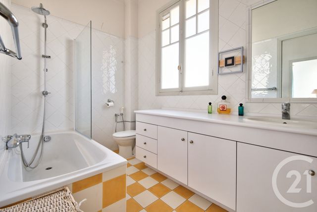 Maison &agrave; vendre - 4 pi&egrave;ces - 130,39 m2 - Nice - 06 - PROVENCE-ALPES-COTE-D-AZUR