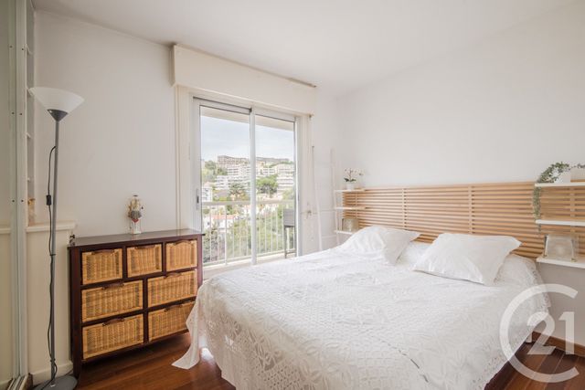 Appartement F4 &agrave; vendre - 4 pi&egrave;ces - 81,01 m2 - Nice - 06 - PROVENCE-ALPES-COTE-D-AZUR