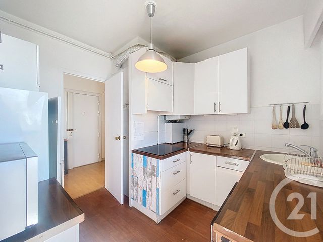 Appartement F3 &agrave; louer - 3 pi&egrave;ces - 75,75 m2 - Villefranche Sur Mer - 06 - PROVENCE-ALPES-COTE-D-AZUR