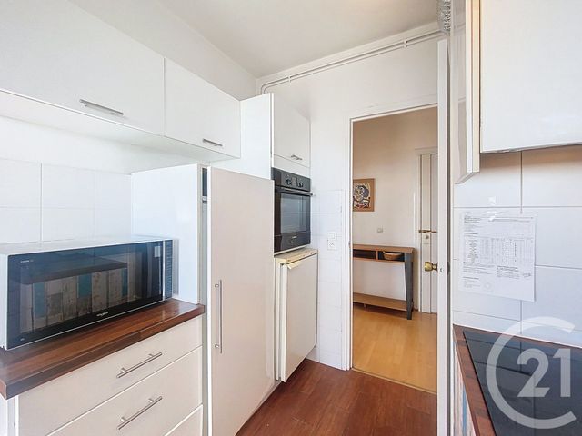 Appartement F3 &agrave; louer - 3 pi&egrave;ces - 75,75 m2 - Villefranche Sur Mer - 06 - PROVENCE-ALPES-COTE-D-AZUR