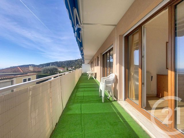 Appartement F3 &agrave; louer - 3 pi&egrave;ces - 75,75 m2 - Villefranche Sur Mer - 06 - PROVENCE-ALPES-COTE-D-AZUR