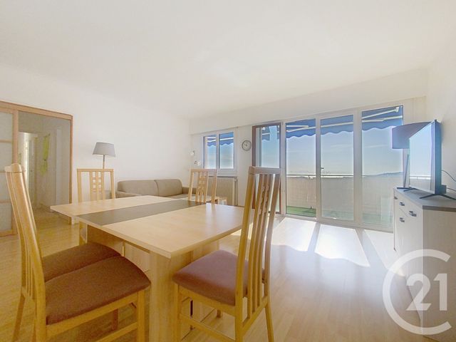 Appartement F3 &agrave; louer - 3 pi&egrave;ces - 75,75 m2 - Villefranche Sur Mer - 06 - PROVENCE-ALPES-COTE-D-AZUR