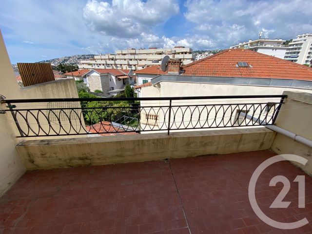 Appartement F1 &agrave; louer - 1 pi&egrave;ce - 33,06 m2 - Nice - 06 - PROVENCE-ALPES-COTE-D-AZUR