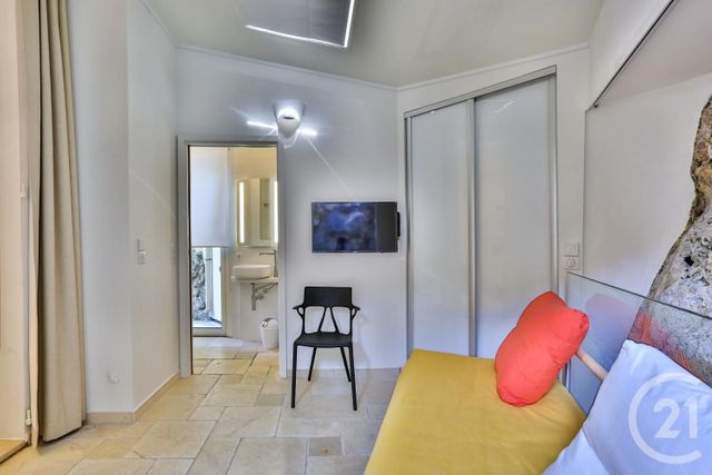 Maison &agrave; louer - 3 pi&egrave;ces - 97,11 m2 - Nice - 06 - PROVENCE-ALPES-COTE-D-AZUR