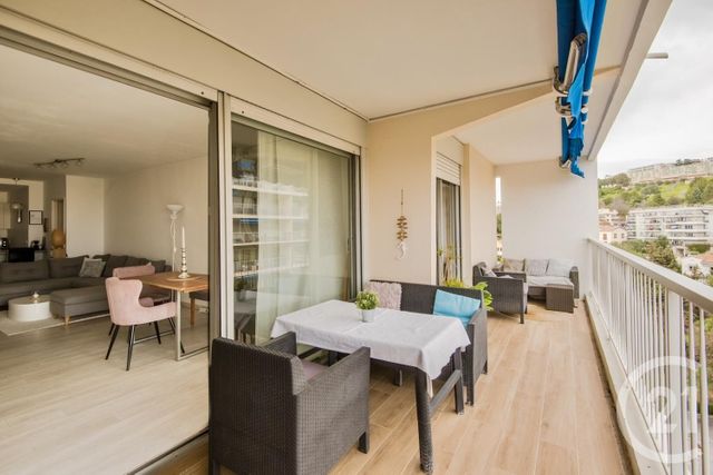 Appartement F4 &agrave; vendre - 4 pi&egrave;ces - 81,01 m2 - Nice - 06 - PROVENCE-ALPES-COTE-D-AZUR