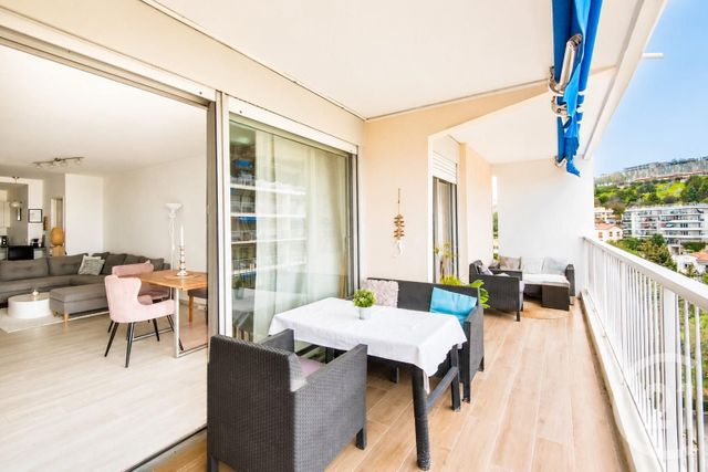 Appartement F4 &agrave; vendre - 4 pi&egrave;ces - 81,01 m2 - Nice - 06 - PROVENCE-ALPES-COTE-D-AZUR