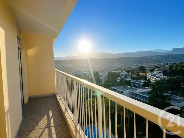 Appartement F4 &agrave; vendre - 4 pi&egrave;ces - 81,01 m2 - Nice - 06 - PROVENCE-ALPES-COTE-D-AZUR