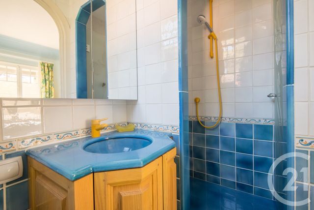 Maison &agrave; louer - 9 pi&egrave;ces - 254 m2 - St Jean Cap Ferrat - 06 - PROVENCE-ALPES-COTE-D-AZUR