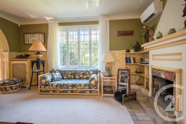 Maison &agrave; louer - 9 pi&egrave;ces - 254 m2 - St Jean Cap Ferrat - 06 - PROVENCE-ALPES-COTE-D-AZUR