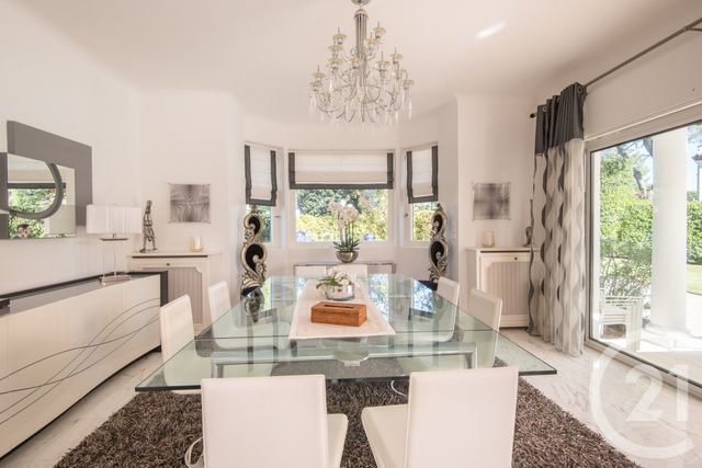 Maison &agrave; louer - 9 pi&egrave;ces - 254 m2 - St Jean Cap Ferrat - 06 - PROVENCE-ALPES-COTE-D-AZUR
