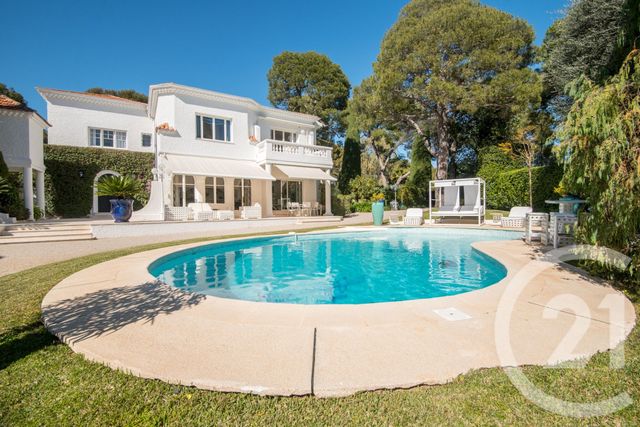 Maison &agrave; louer - 9 pi&egrave;ces - 254 m2 - St Jean Cap Ferrat - 06 - PROVENCE-ALPES-COTE-D-AZUR