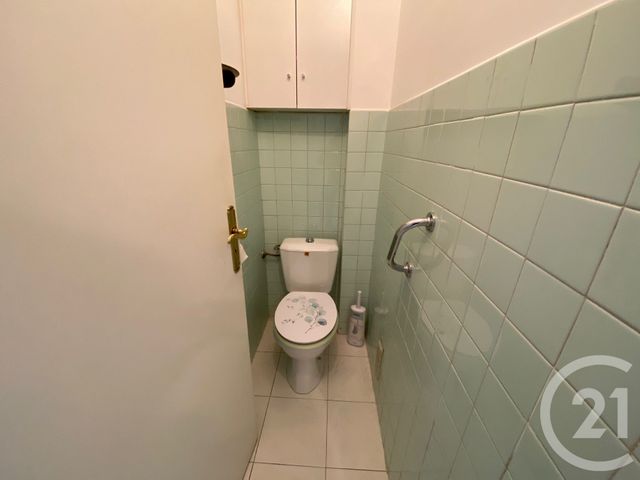 Appartement F3 &agrave; louer - 3 pi&egrave;ces - 81,39 m2 - Nice - 06 - PROVENCE-ALPES-COTE-D-AZUR
