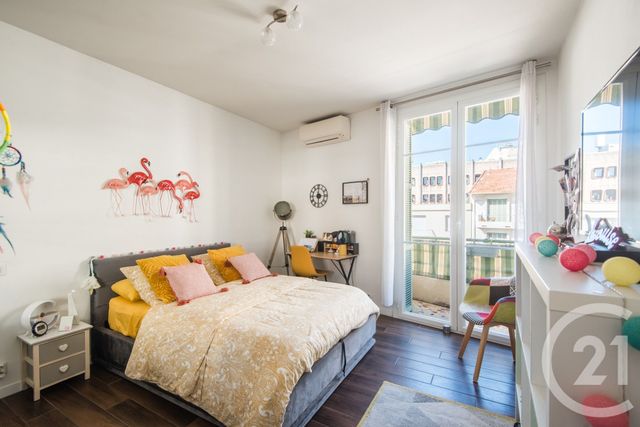 Appartement F4 &agrave; vendre - 4 pi&egrave;ces - 82,50 m2 - Nice - 06 - PROVENCE-ALPES-COTE-D-AZUR