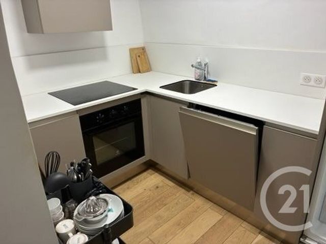 Appartement F1 &agrave; louer - 1 pi&egrave;ce - 31,21 m2 - Villefranche Sur Mer - 06 - PROVENCE-ALPES-COTE-D-AZUR