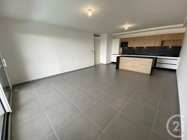 Appartement F3 &agrave; louer - 3 pi&egrave;ces - 78 m2 - Nice - 06 - PROVENCE-ALPES-COTE-D-AZUR