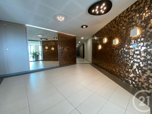 Appartement F3 &agrave; louer - 3 pi&egrave;ces - 78 m2 - Nice - 06 - PROVENCE-ALPES-COTE-D-AZUR