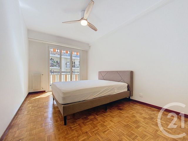 Appartement F3 &agrave; louer - 3 pi&egrave;ces - 73,56 m2 - Nice - 06 - PROVENCE-ALPES-COTE-D-AZUR