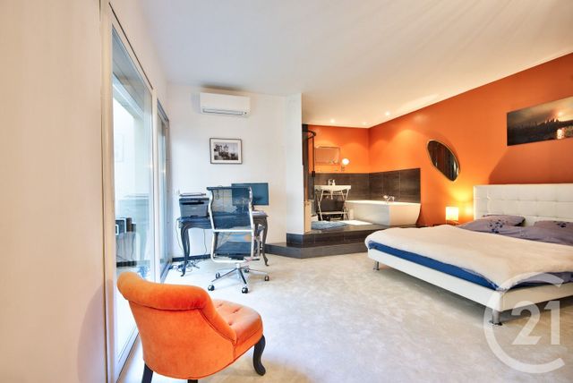 Appartement F4 &agrave; louer - 4 pi&egrave;ces - 155,77 m2 - Nice - 06 - PROVENCE-ALPES-COTE-D-AZUR