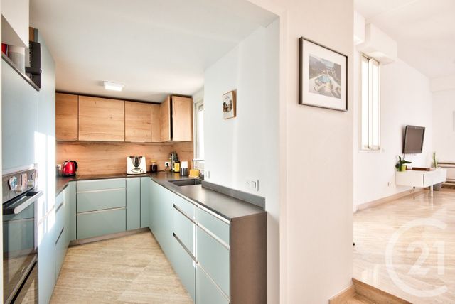 Appartement F4 &agrave; louer - 4 pi&egrave;ces - 155,77 m2 - Nice - 06 - PROVENCE-ALPES-COTE-D-AZUR