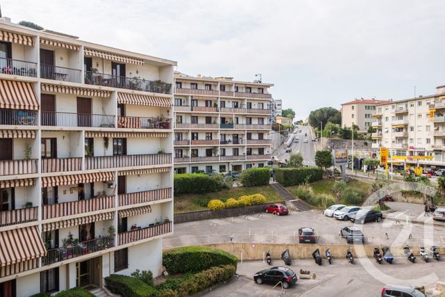 Appartement F3 &agrave; louer - 3 pi&egrave;ces - 56,13 m2 - Nice - 06 - PROVENCE-ALPES-COTE-D-AZUR