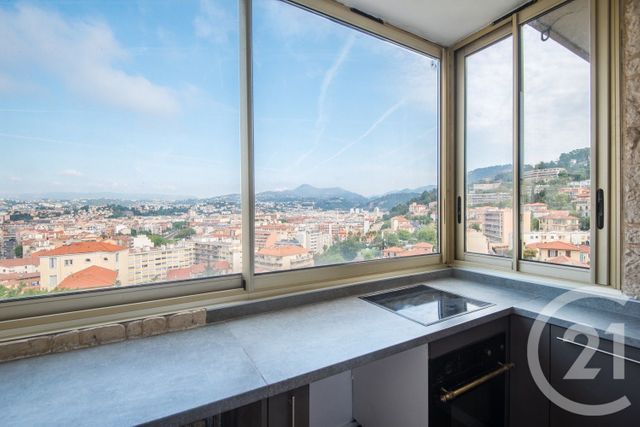Appartement F3 &agrave; louer - 3 pi&egrave;ces - 56,13 m2 - Nice - 06 - PROVENCE-ALPES-COTE-D-AZUR