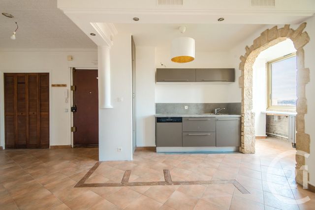 Appartement F3 &agrave; louer - 3 pi&egrave;ces - 56,13 m2 - Nice - 06 - PROVENCE-ALPES-COTE-D-AZUR