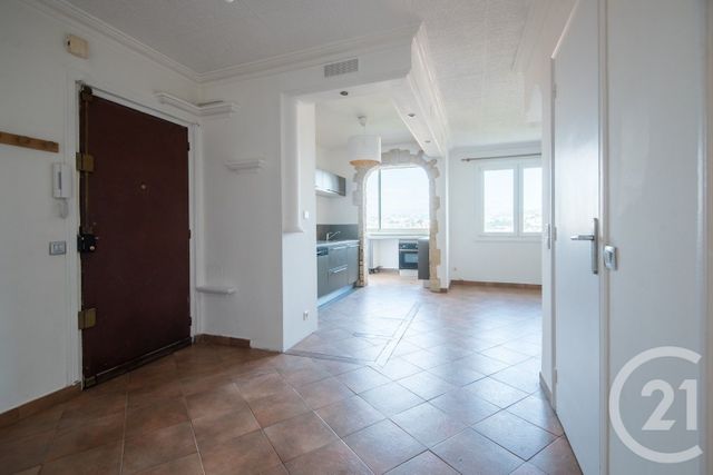 Appartement F3 &agrave; louer - 3 pi&egrave;ces - 56,13 m2 - Nice - 06 - PROVENCE-ALPES-COTE-D-AZUR
