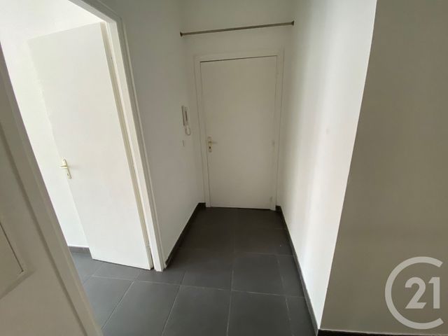 Appartement F2 &agrave; louer - 2 pi&egrave;ces - 46,76 m2 - Nice - 06 - PROVENCE-ALPES-COTE-D-AZUR