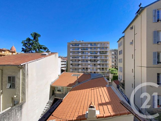 Appartement F2 bis &agrave; louer - 2 pi&egrave;ces - 43,57 m2 - Nice - 06 - PROVENCE-ALPES-COTE-D-AZUR