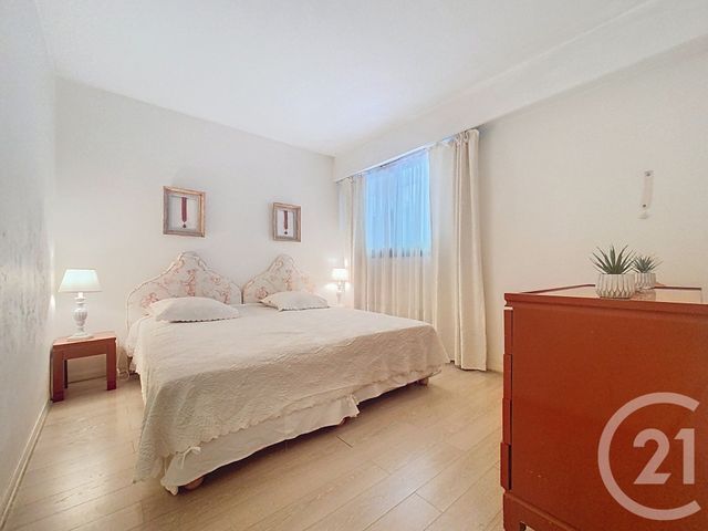Appartement F3 &agrave; louer - 3 pi&egrave;ces - 84,05 m2 - Nice - 06 - PROVENCE-ALPES-COTE-D-AZUR
