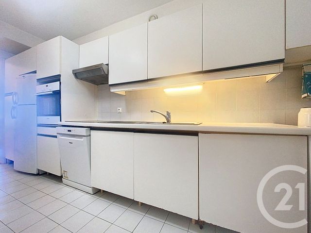 Appartement F3 &agrave; louer - 3 pi&egrave;ces - 84,05 m2 - Nice - 06 - PROVENCE-ALPES-COTE-D-AZUR