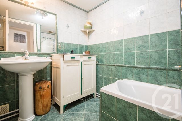 Appartement F4 &agrave; vendre - 4 pi&egrave;ces - 109,19 m2 - Nice - 06 - PROVENCE-ALPES-COTE-D-AZUR