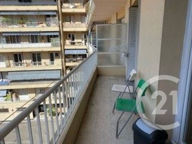 Appartement F1 &agrave; louer - 1 pi&egrave;ce - 30,41 m2 - Nice - 06 - PROVENCE-ALPES-COTE-D-AZUR