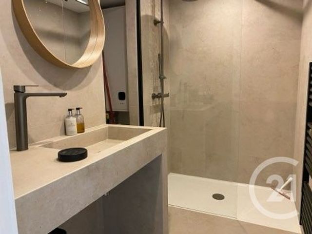 Appartement F2 &agrave; louer - 2 pi&egrave;ces - 44,58 m2 - Nice - 06 - PROVENCE-ALPES-COTE-D-AZUR