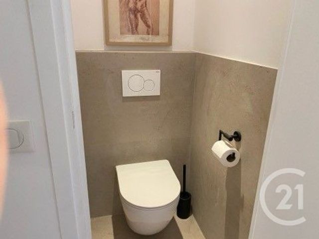 Appartement F2 &agrave; louer - 2 pi&egrave;ces - 44,58 m2 - Nice - 06 - PROVENCE-ALPES-COTE-D-AZUR