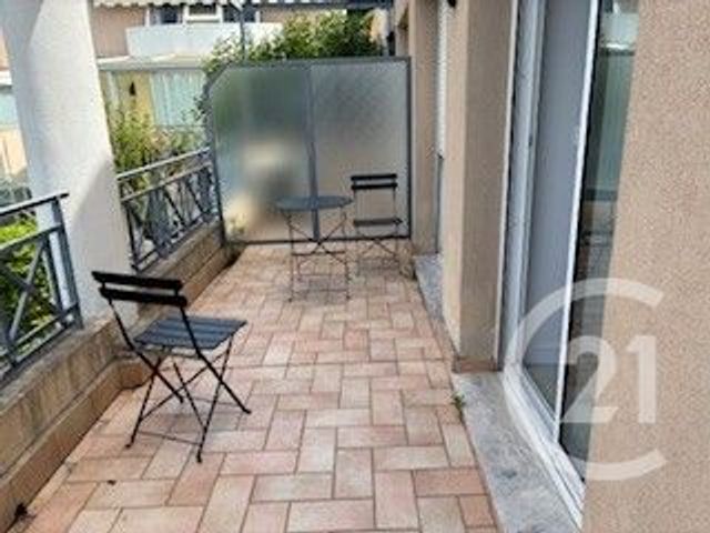 Appartement F2 &agrave; louer - 2 pi&egrave;ces - 29 m2 - Nice - 06 - PROVENCE-ALPES-COTE-D-AZUR