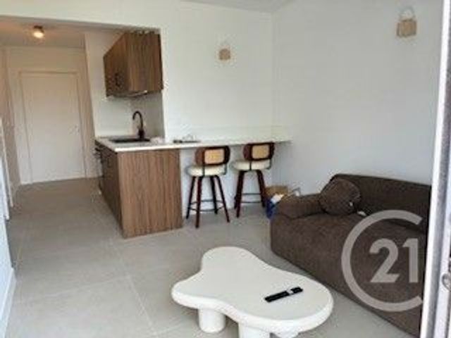 Appartement F2 &agrave; louer - 2 pi&egrave;ces - 29 m2 - Nice - 06 - PROVENCE-ALPES-COTE-D-AZUR