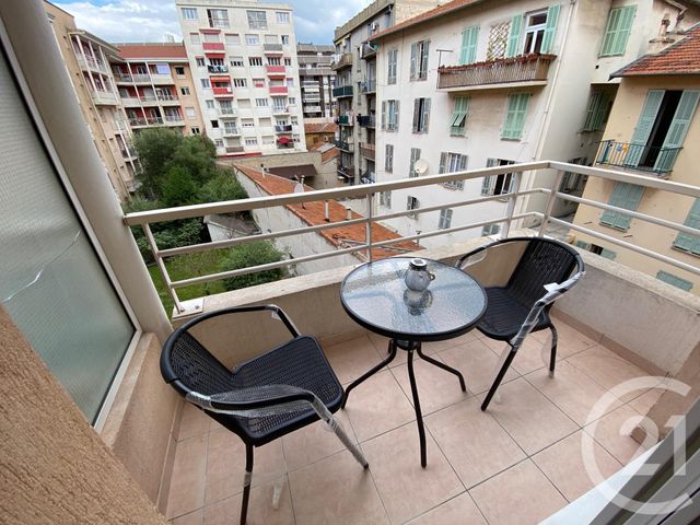 Appartement F2 &agrave; louer - 2 pi&egrave;ces - 26,02 m2 - Nice - 06 - PROVENCE-ALPES-COTE-D-AZUR