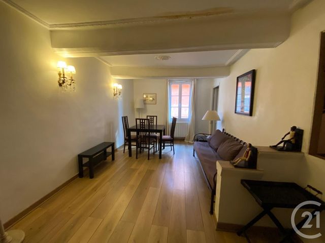 Exclusivité NICE 06 814 € par mois charges comprises 45,3 m 2 , appartement , 2 pcs