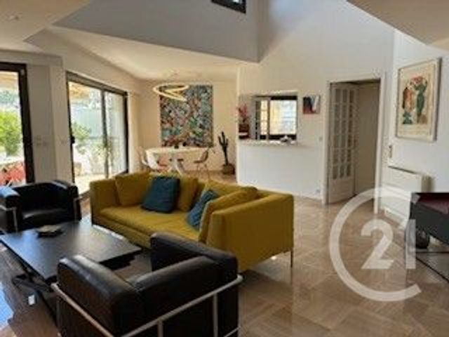 Appartement F3 &agrave; louer - 4 pi&egrave;ces - 111,03 m2 - Nice - 06 - PROVENCE-ALPES-COTE-D-AZUR