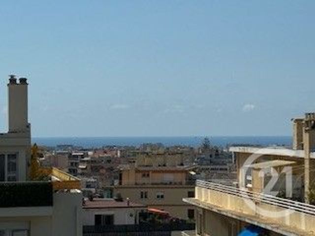 Appartement F3 &agrave; louer - 4 pi&egrave;ces - 111,03 m2 - Nice - 06 - PROVENCE-ALPES-COTE-D-AZUR