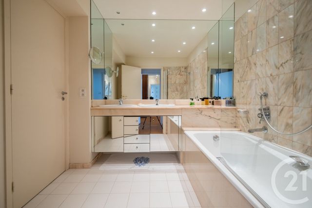 Appartement &agrave; vendre - 4 pi&egrave;ces - 117,48 m2 - Nice - 06 - PROVENCE-ALPES-COTE-D-AZUR